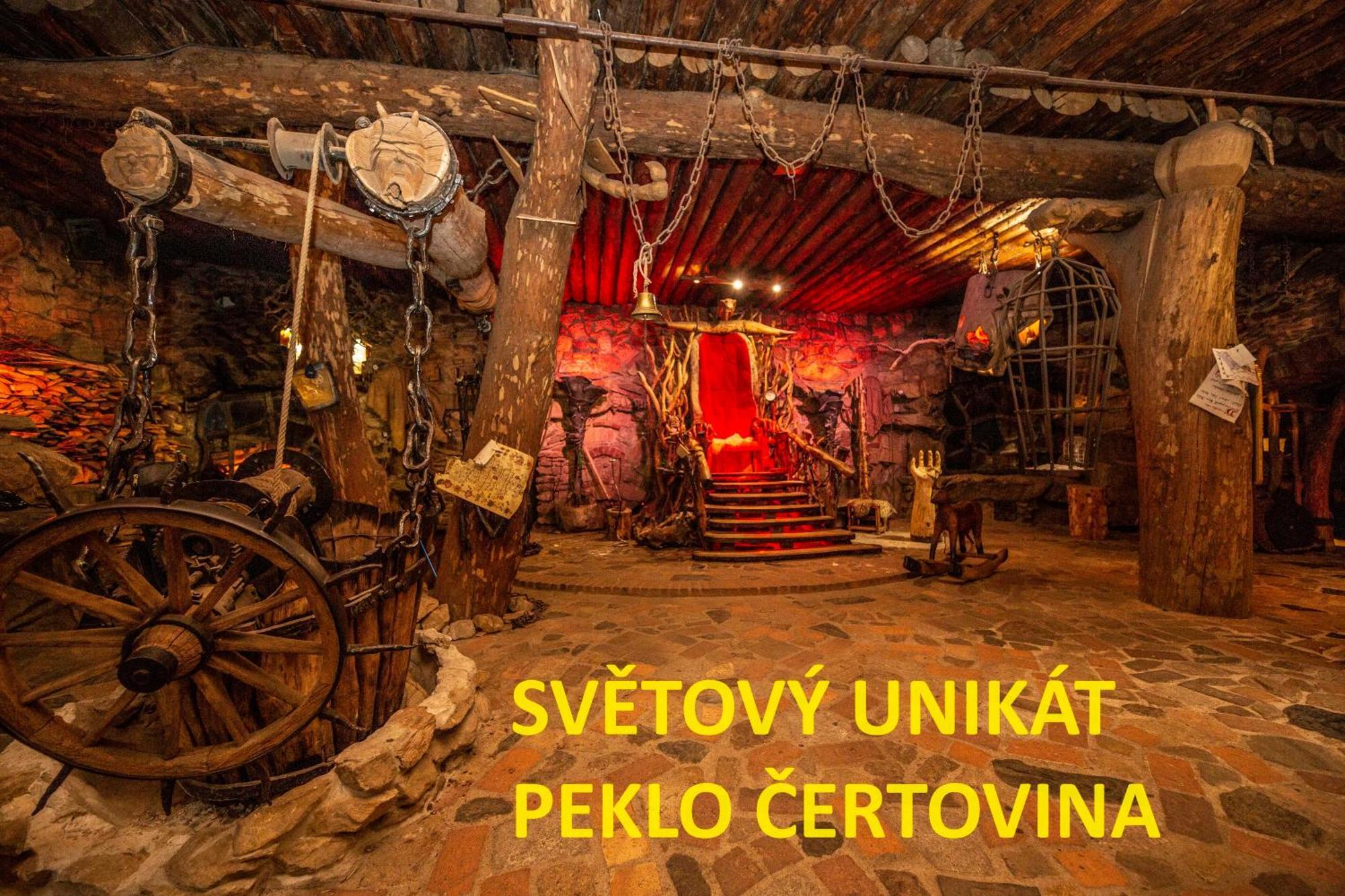 Hotel Kocourkov Hlinsko Dış mekan fotoğraf